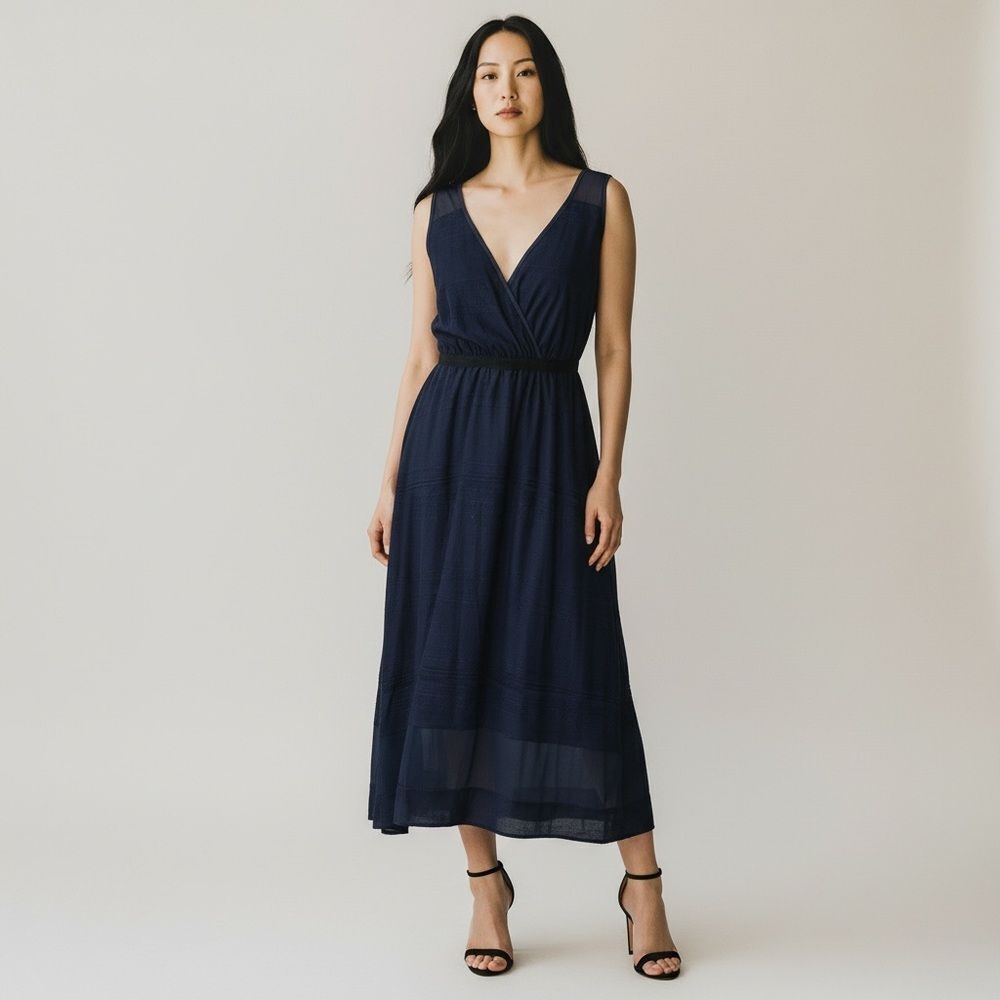 Simply Vera Vera Wang Navy Blue Sleeveless V Neck Fit and Flare Midi Dress M